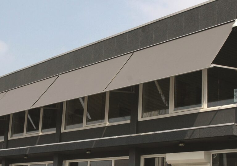 Husol uitvalschermen