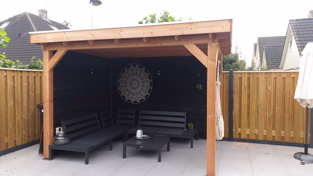 Houten overkapping Abma Zonwering