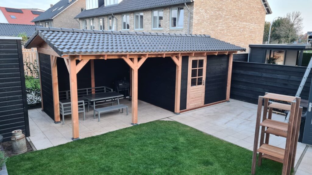 Houten overkapping Abma Zonwering